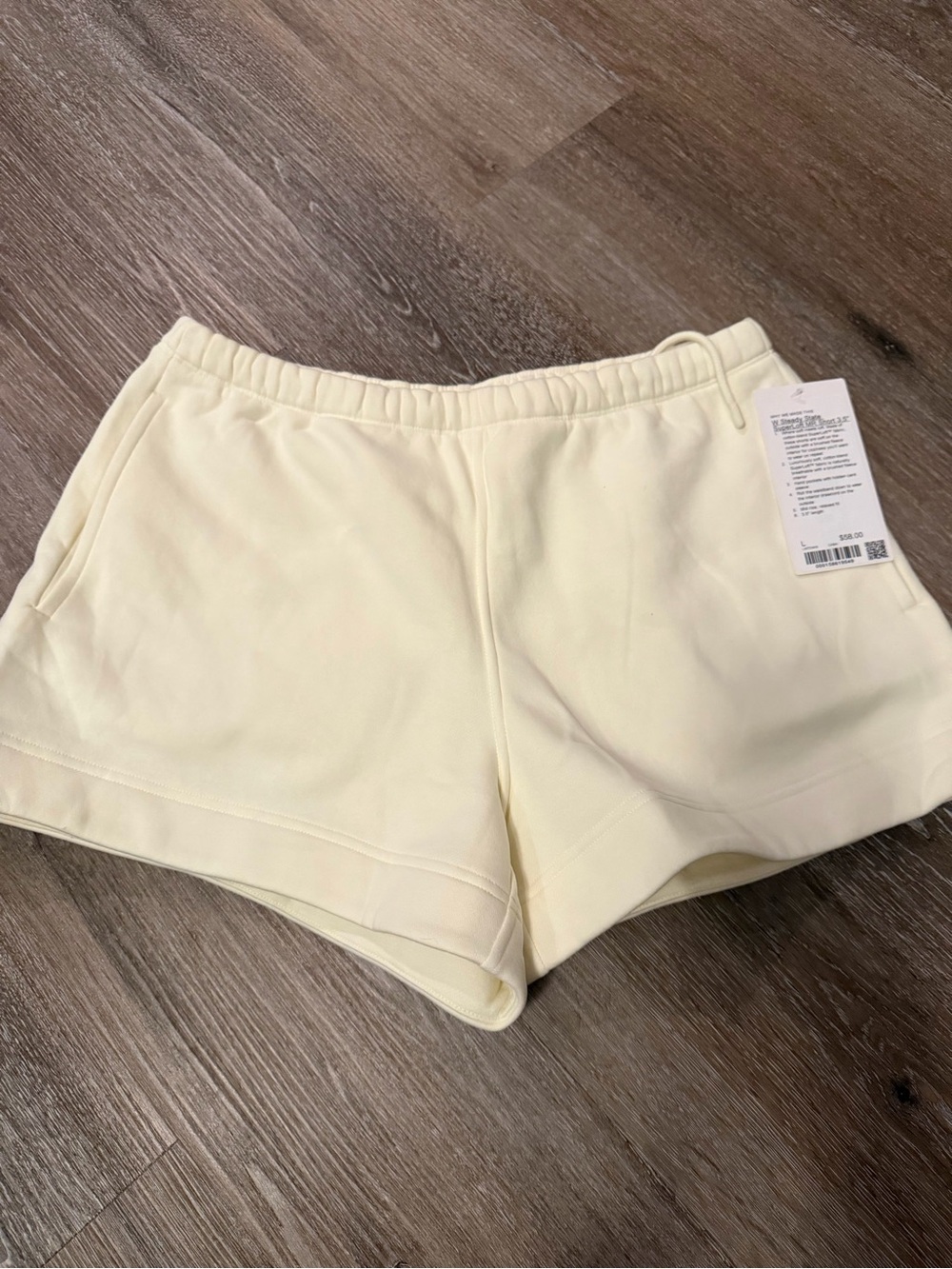 Lululemon Women’s Steady State Superloft Short 3.5”